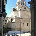 Silvana Lägenhet Šibenik